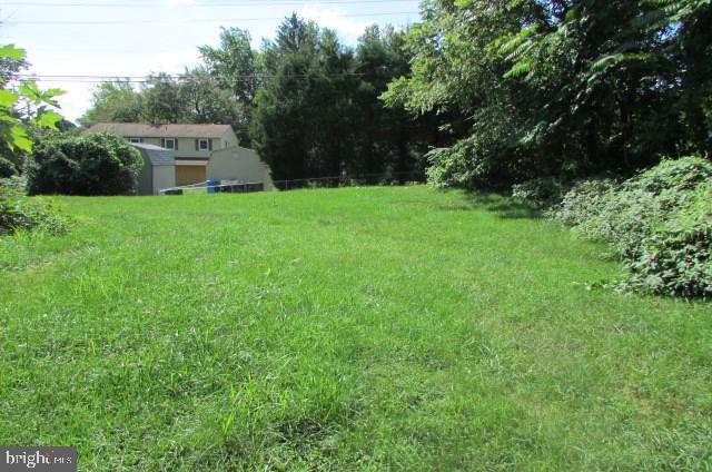 421 Pleasant View Road New Cumberland, PA 17070 - Photo 13 of 14 Gallery Image 13