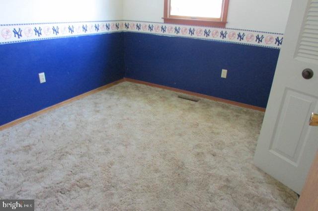 421 Pleasant View Road New Cumberland, PA 17070 - Photo 8 of 14 Gallery Image 8