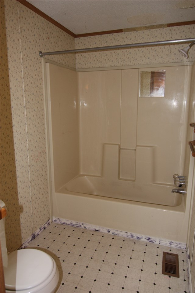 2383 Telephone Road West Newport, WA 99156 - Photo 13 of 14