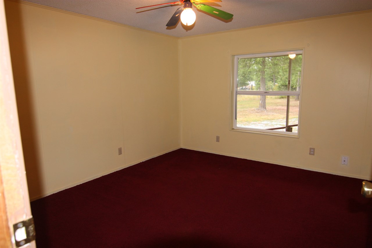2383 Telephone Road West Newport, WA 99156 - Photo 3 of 14