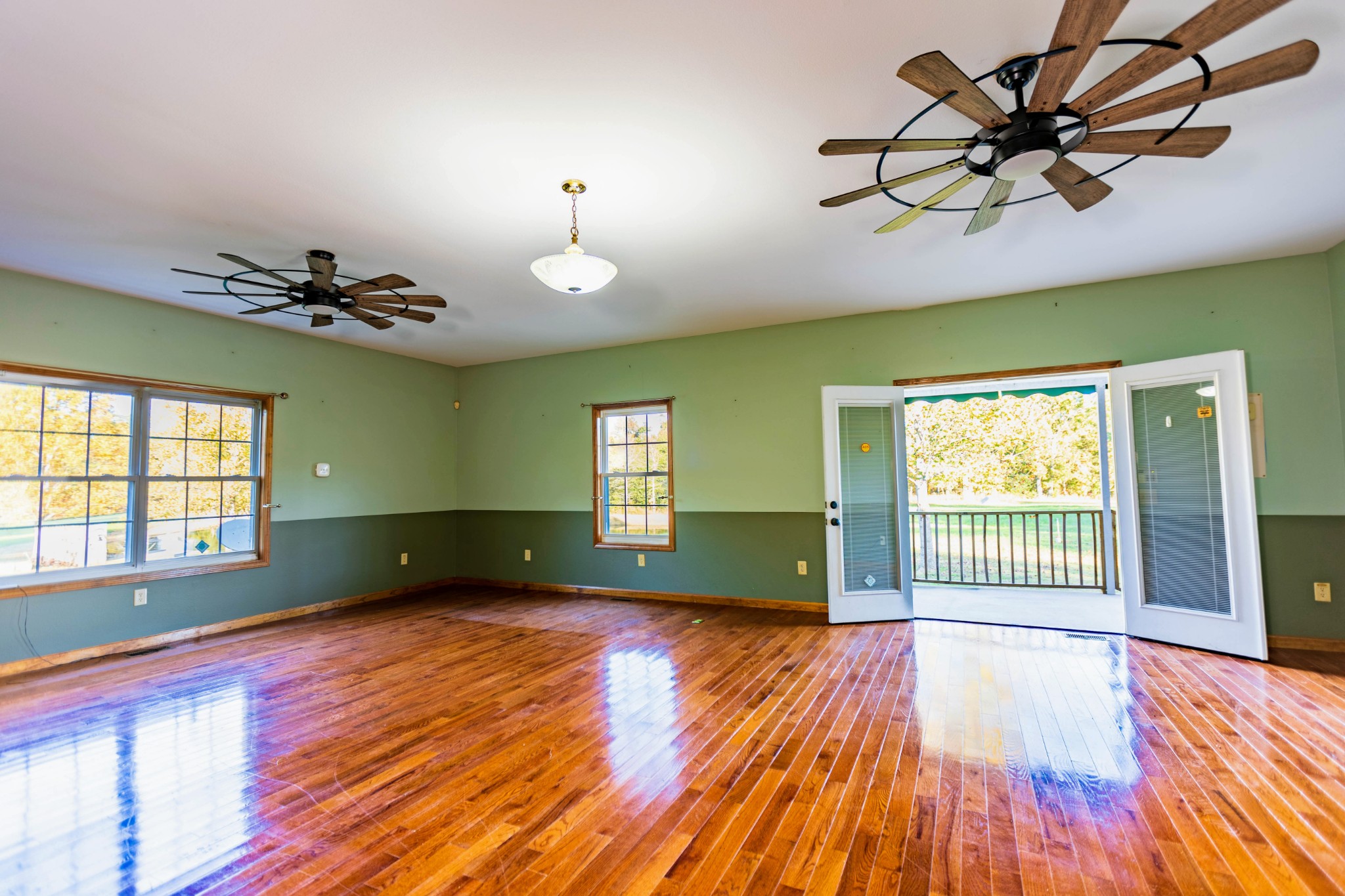 220 Old Highway 18 Tennessee Ridge, TN 37178 - Photo 19 of 45 Gallery Image 19