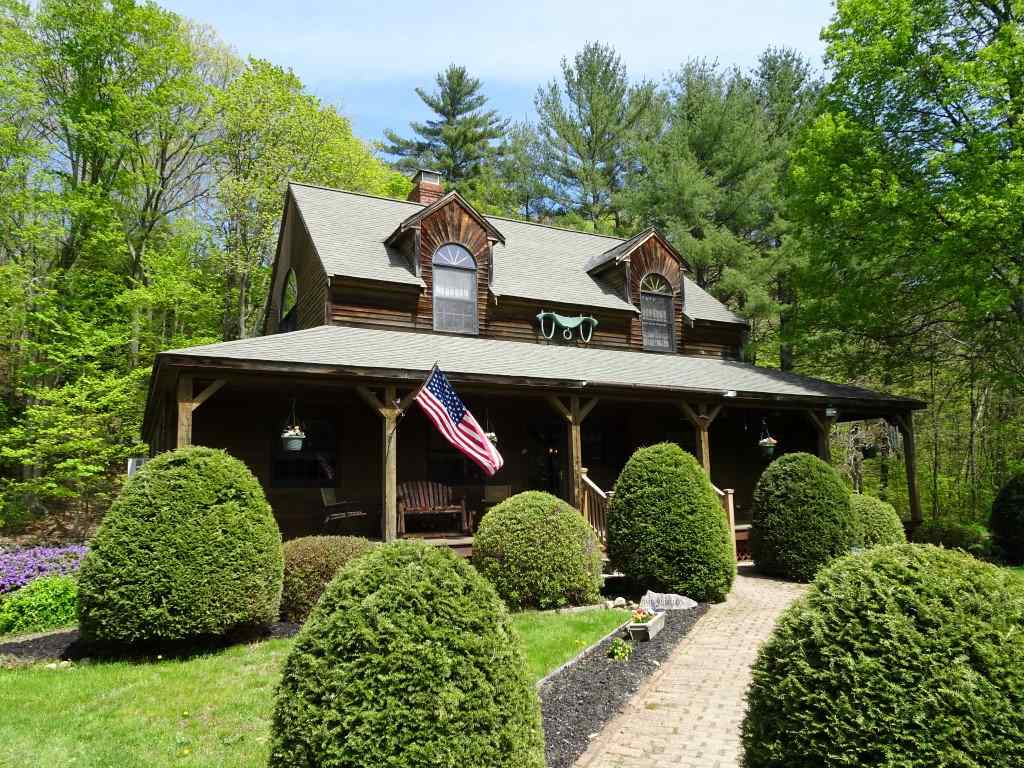 28 Old Scotland Road Winchester, NH 03470 - Photo 1 of 28