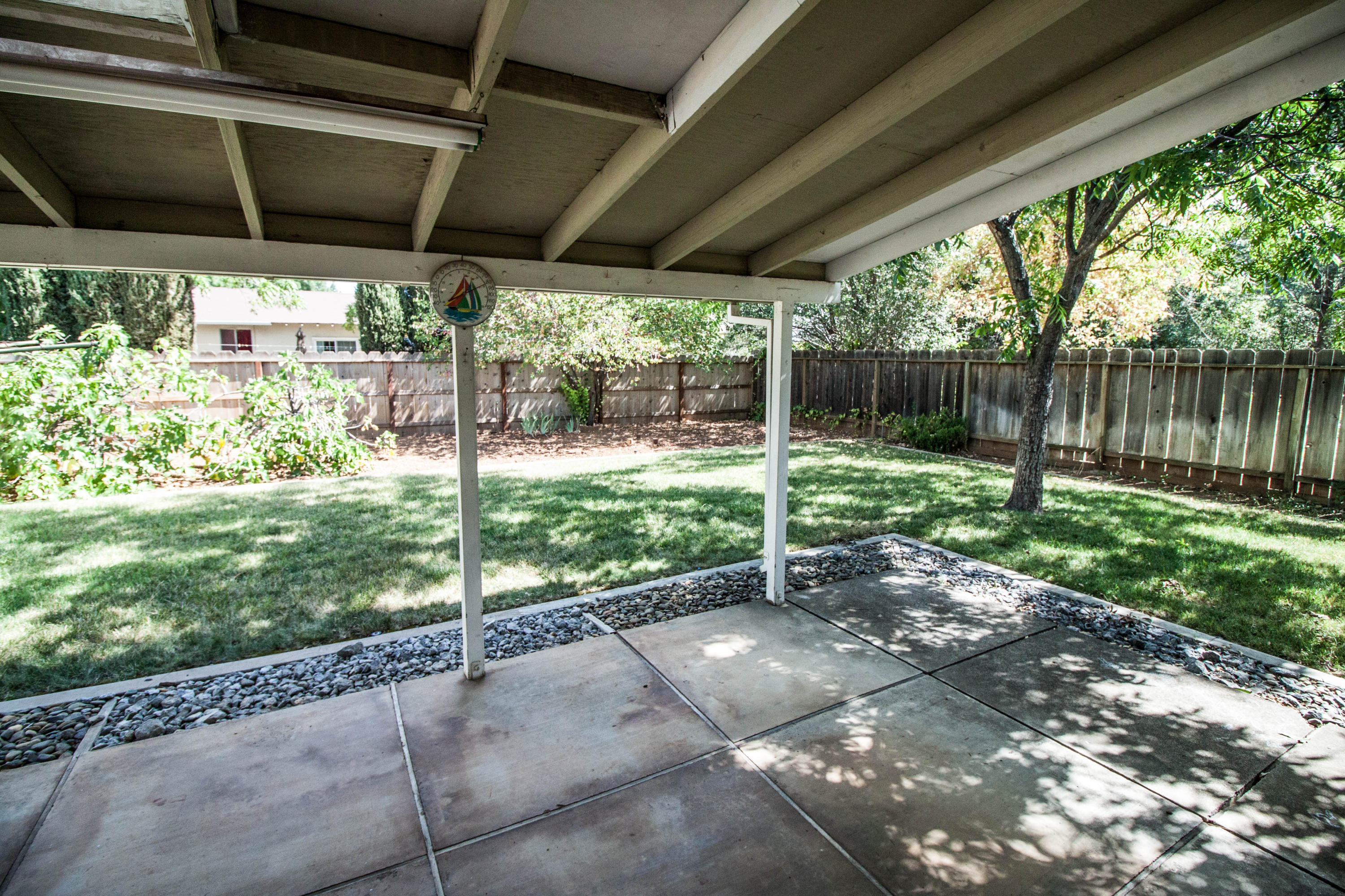 1144 Denton Way Redding, CA 96002 - Photo 14 of 18 Bsck