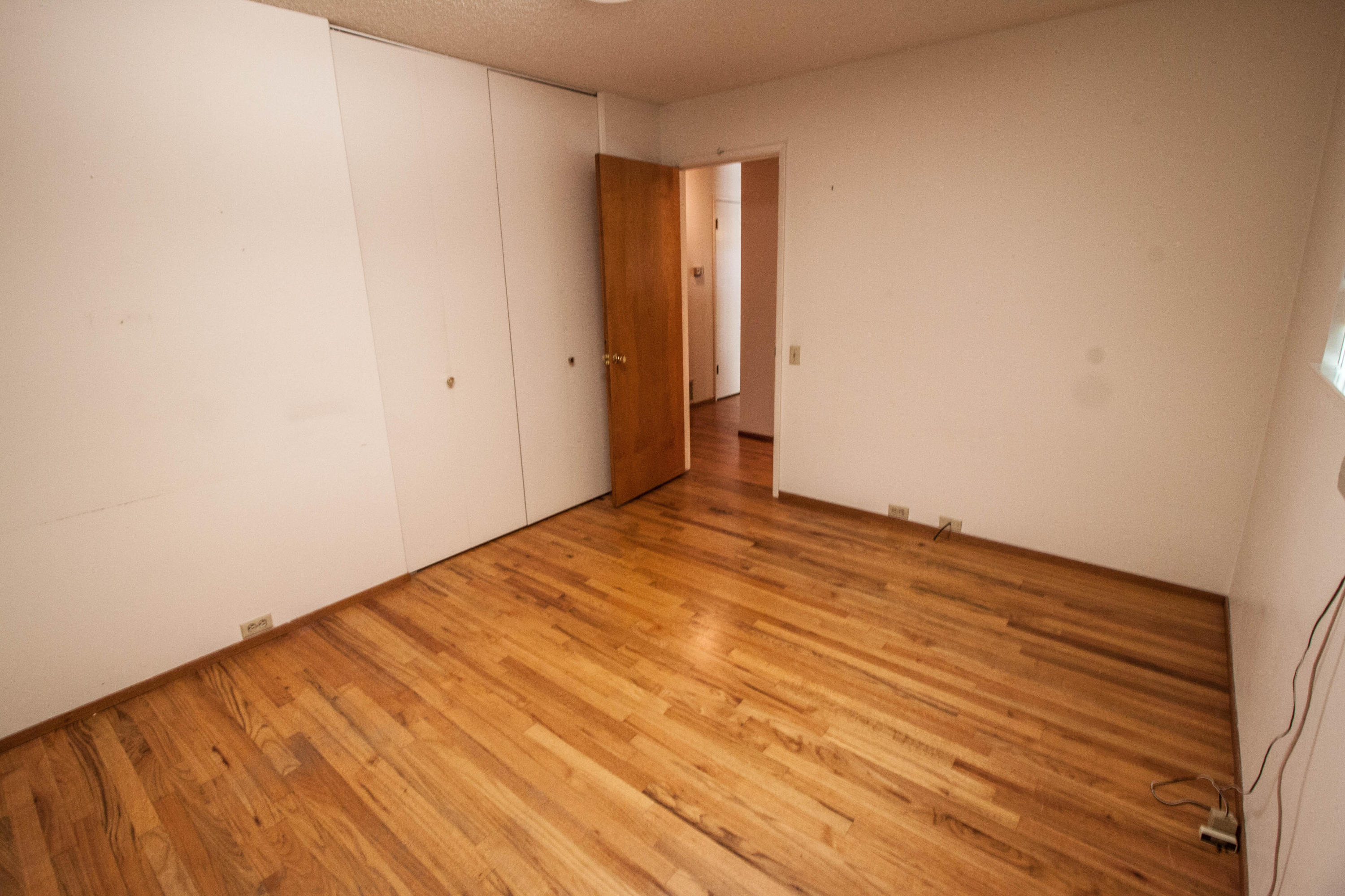 1144 Denton Way Redding, CA 96002 - Photo 9 of 18 Bedroom2