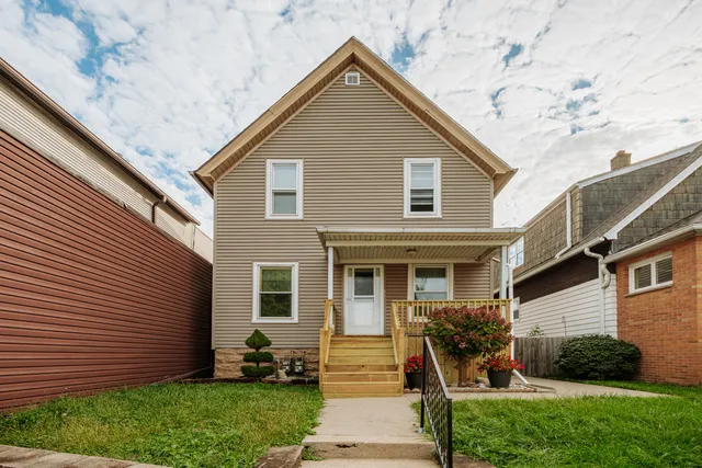 $269,800 | 1946 South 76th Street, West Allis, WI 53219