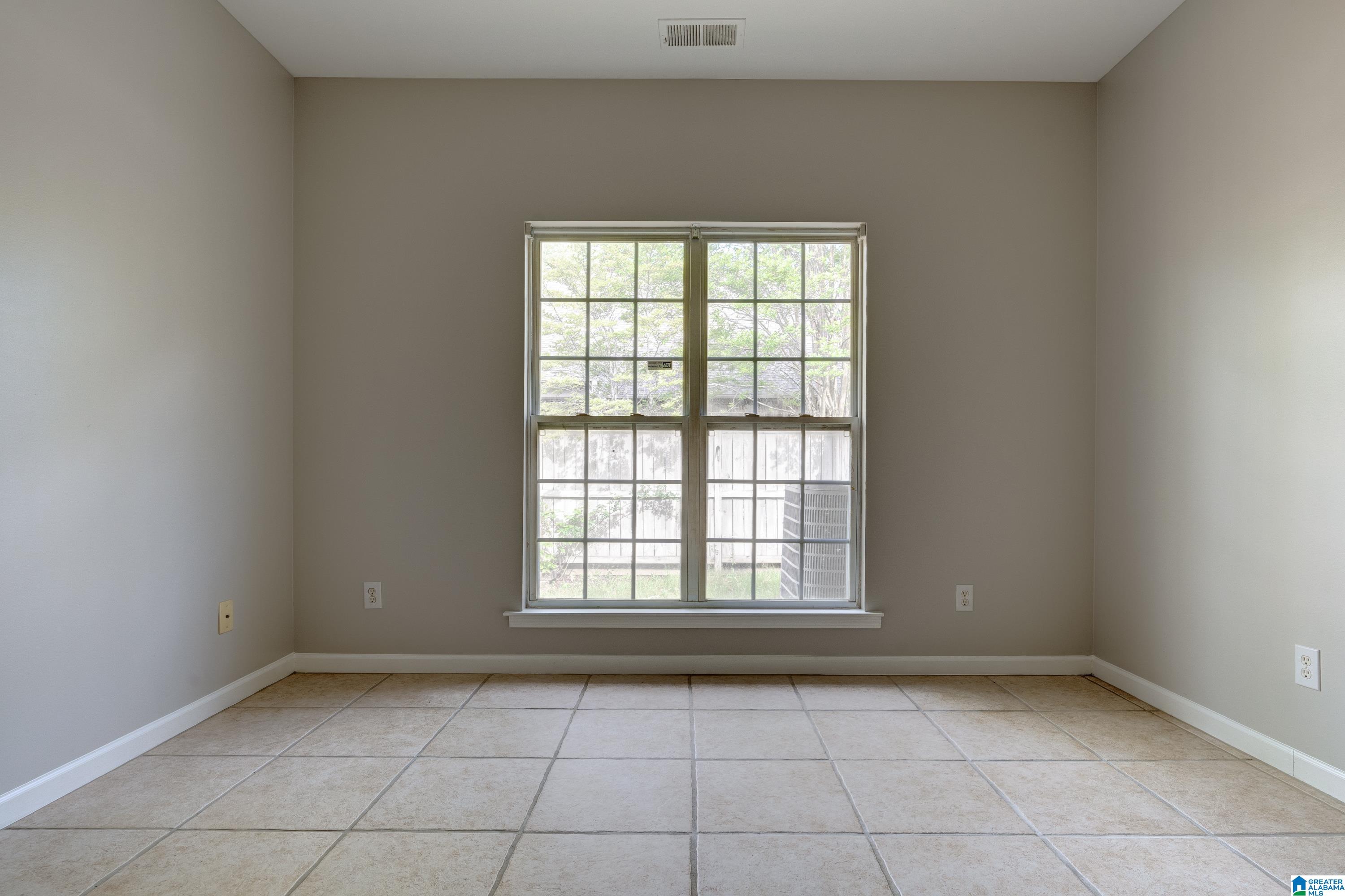 131 Reach Way Birmingham, AL 35242 - Photo 15 of 34