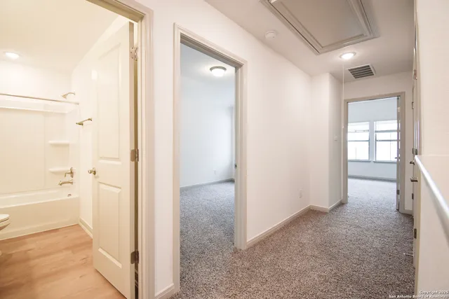 $1,850 | 10211 Tulipwood Run, Unit 102, San Antonio, TX 78252