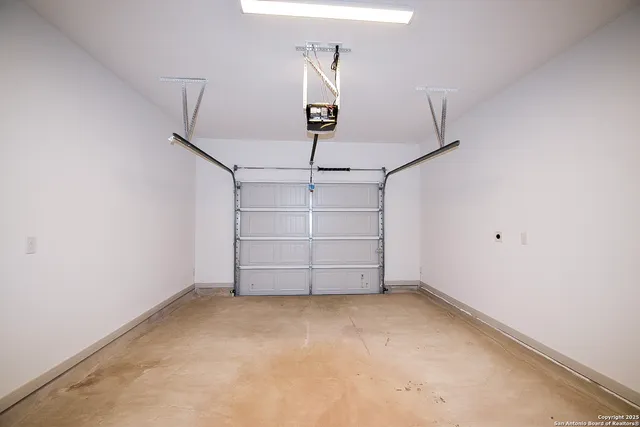 $1,850 | 10211 Tulipwood Run, Unit 102, San Antonio, TX 78252