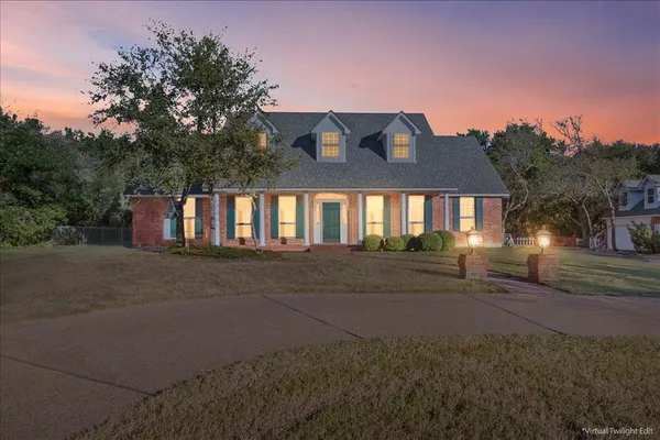 $625,000 | 404 Greenwood Lane, Waco, TX 76705
