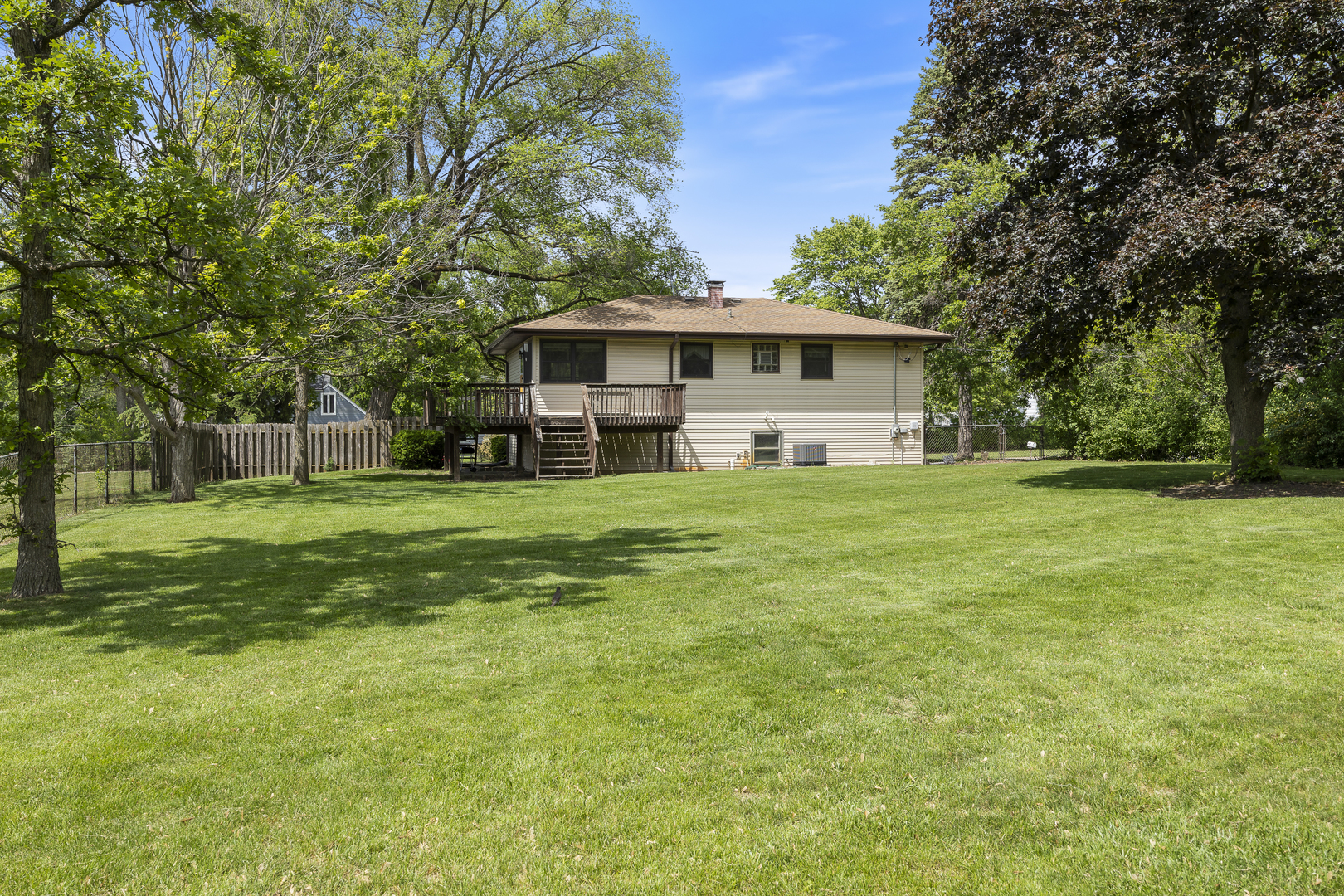26W331 Geneva Road Wheaton, IL 60187 - Photo 20 of 23