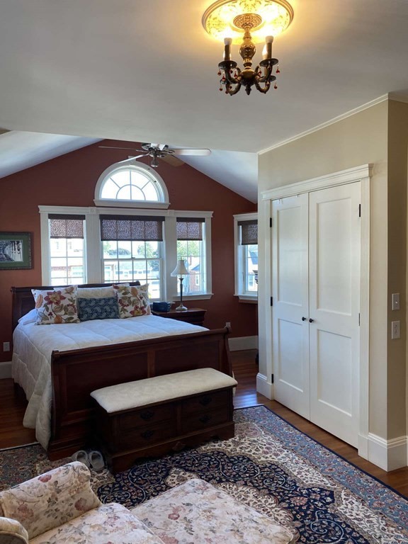 180 Bartlett Road Winthrop, MA 02152 - Photo 13 of 40 Gallery Image 13