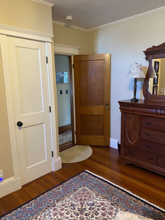 180 Bartlett Road Winthrop, MA 02152 - Photo 14 of 40 Gallery Image 14