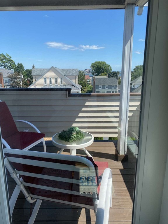 180 Bartlett Road Winthrop, MA 02152 - Photo 8 of 40 Gallery Image 8