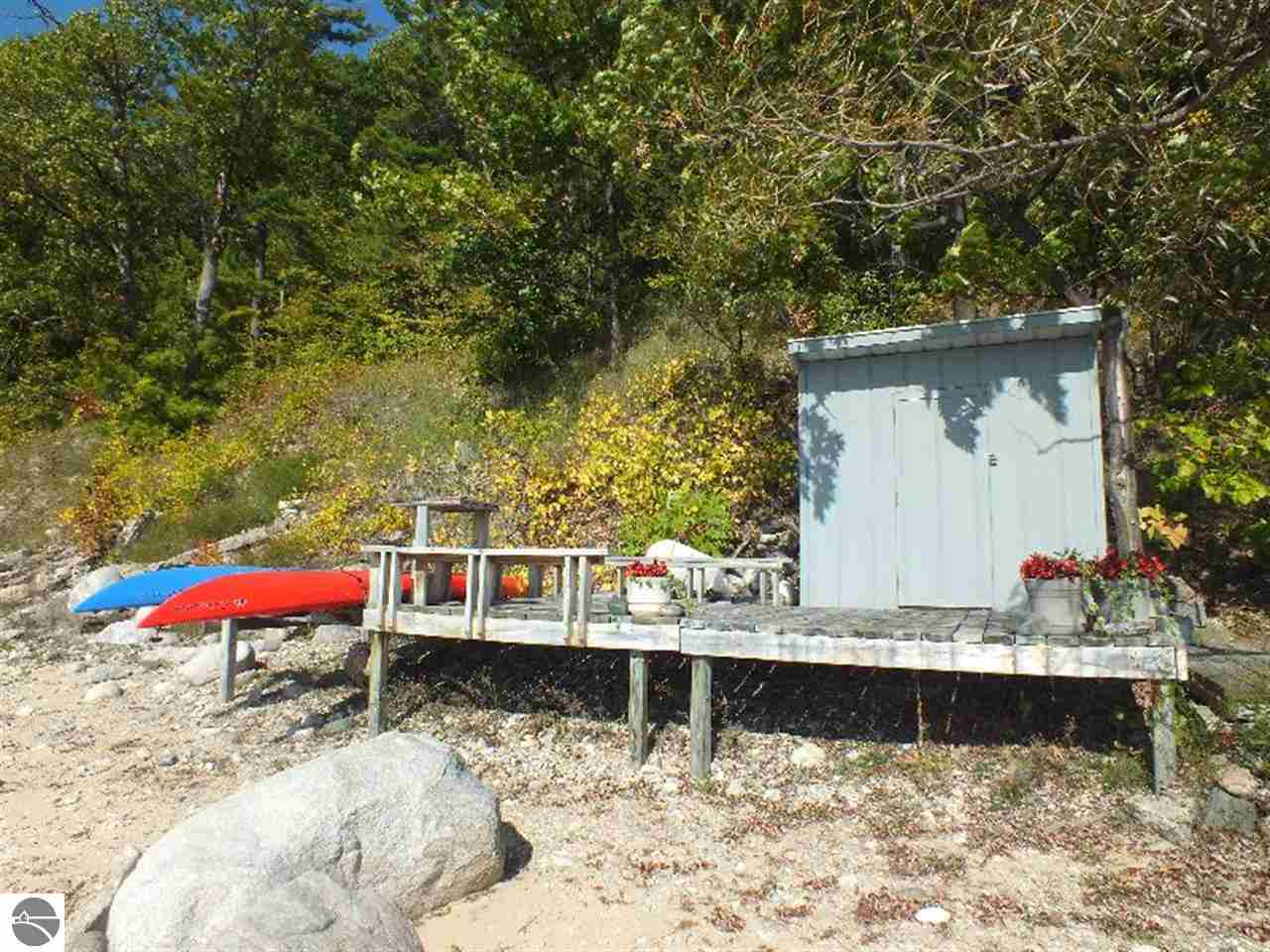 10811 Bluff Road Traverse City, MI 49686 - Photo 56 of 58 1784702-56.JPG
