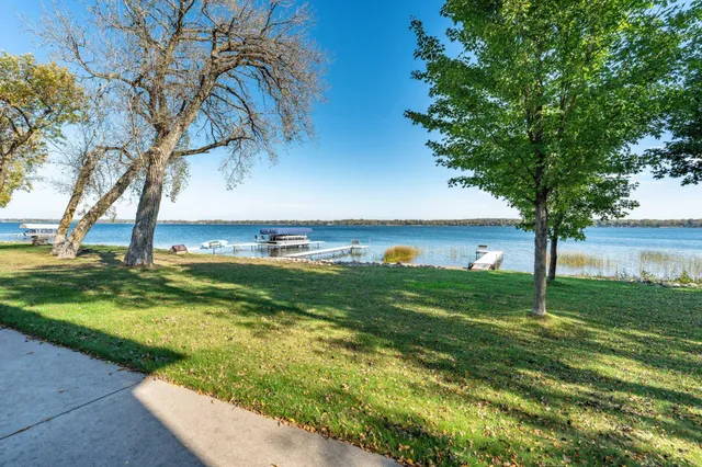 $1,499,900 | 42221 Ukkelberg Drive, Clitherall, MN 56524