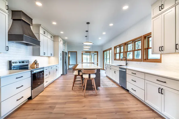 $1,399,900 | 42221 Ukkelberg Drive, Clitherall, MN 56524