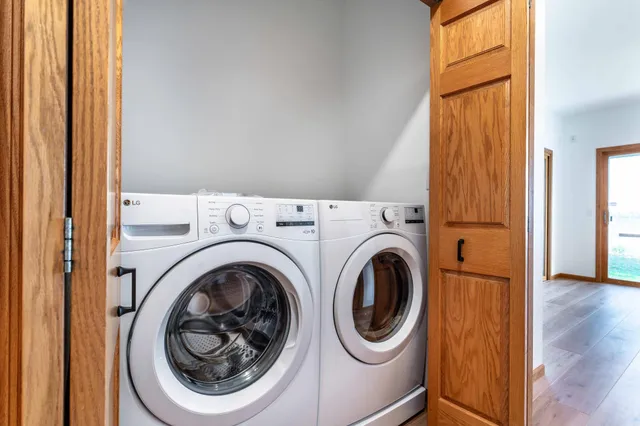 $1,499,900 | 42221 Ukkelberg Drive, Clitherall, MN 56524