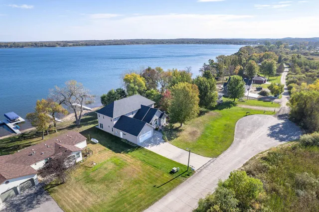 $1,499,900 | 42221 Ukkelberg Drive, Clitherall, MN 56524