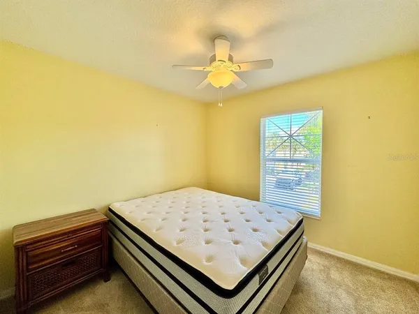 $2,400 | 160 Coquina Bay Drive, St. Petersburg, FL 33705