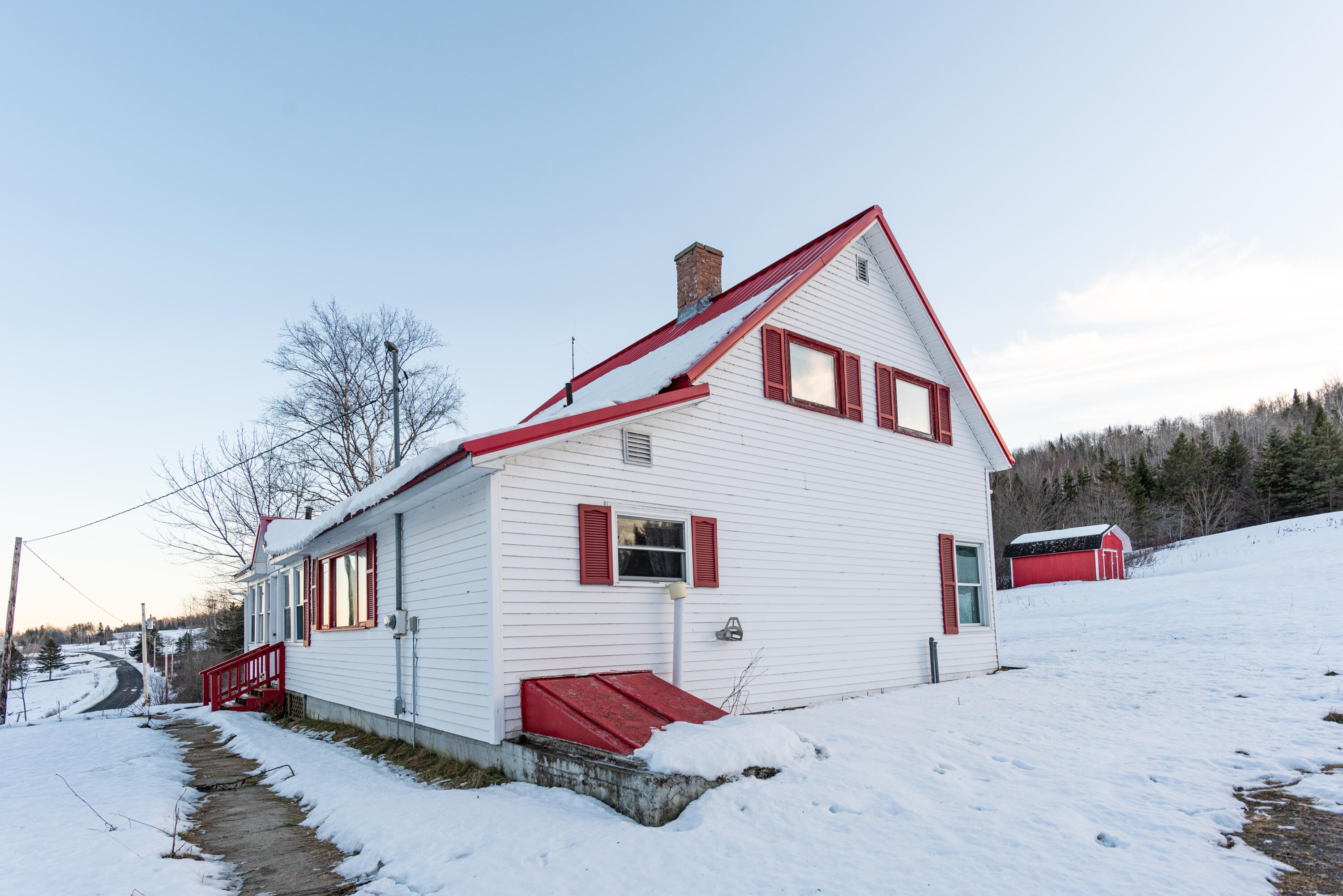 65 Pelletier Road New Canada, ME 04743 - Photo 6 of 42 DSC_2488