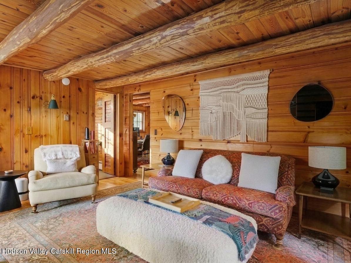 60 Muddy Brook Road Phoenicia, NY 12464 - Photo 18 of 33 collov-ai_20260623063608_5753s7