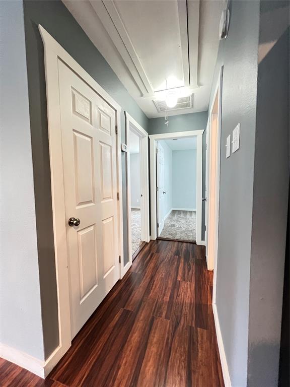1226 Record Crossing Road Dallas, TX 75235 - Photo 8 of 16