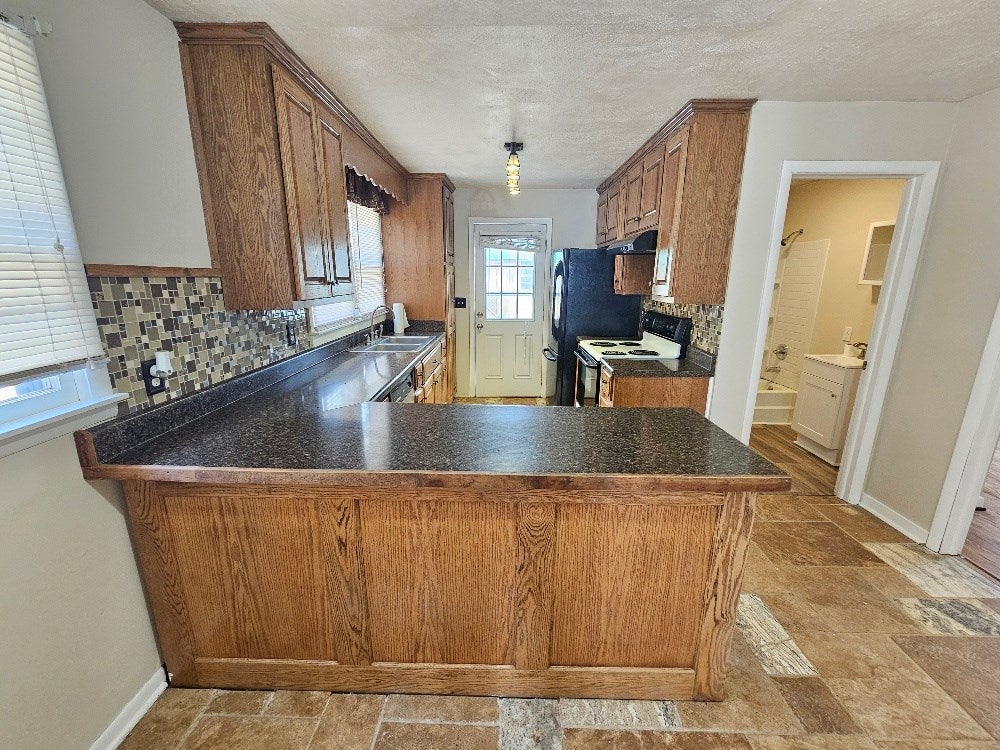 2104 Fulton Road Independence, VA 24348 - Photo 9 of 19 Gallery Image 9
