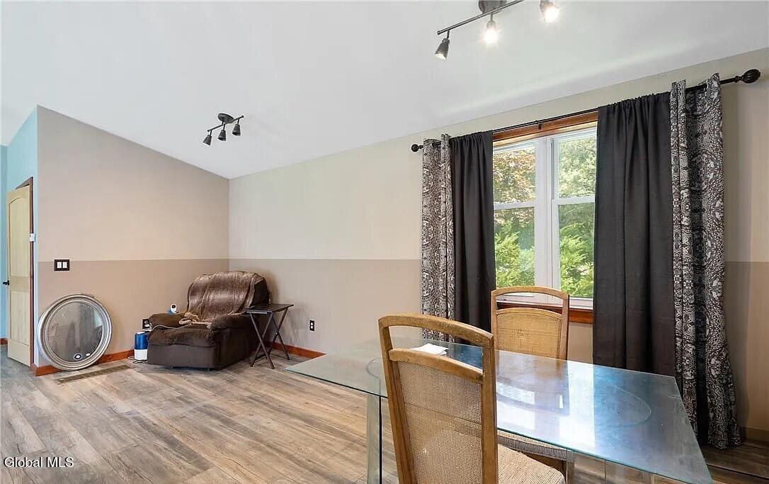 423 County Rte 51A Oswego, NY 13126 - Photo 13 of 21 Dining Areajp