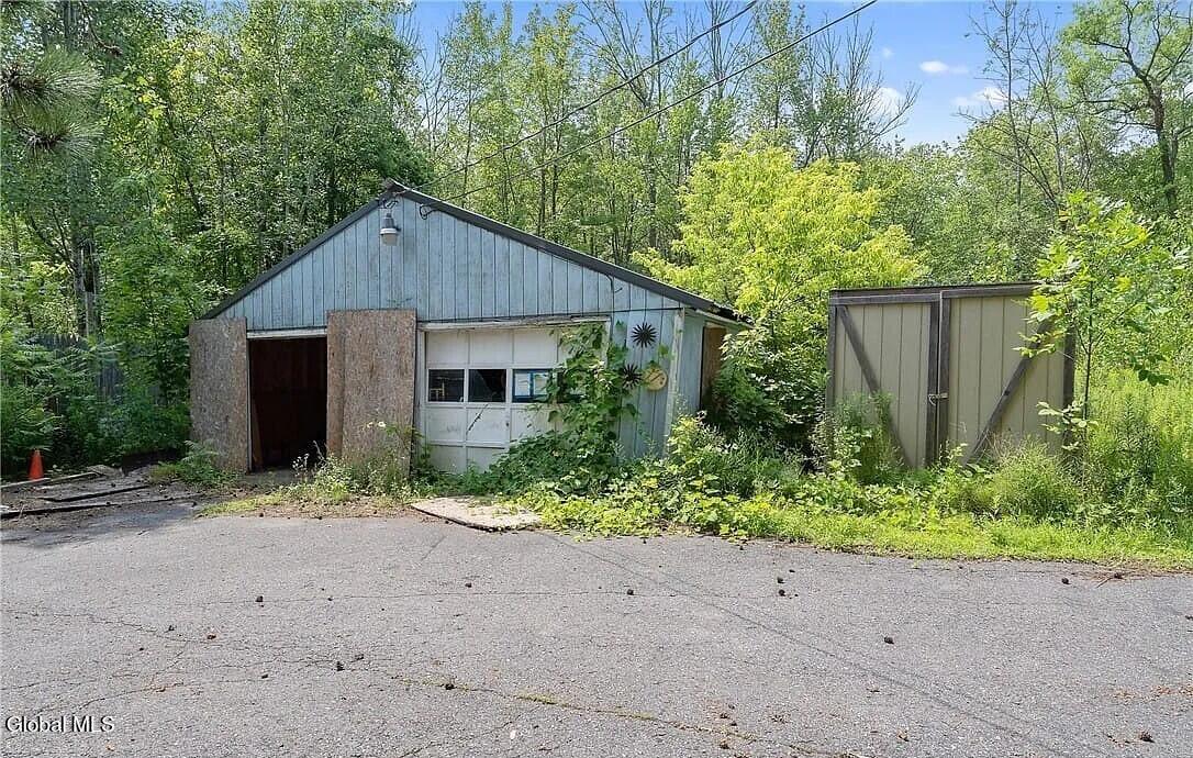 423 County Rte 51A Oswego, NY 13126 - Photo 21 of 21 Exterior Garage jp