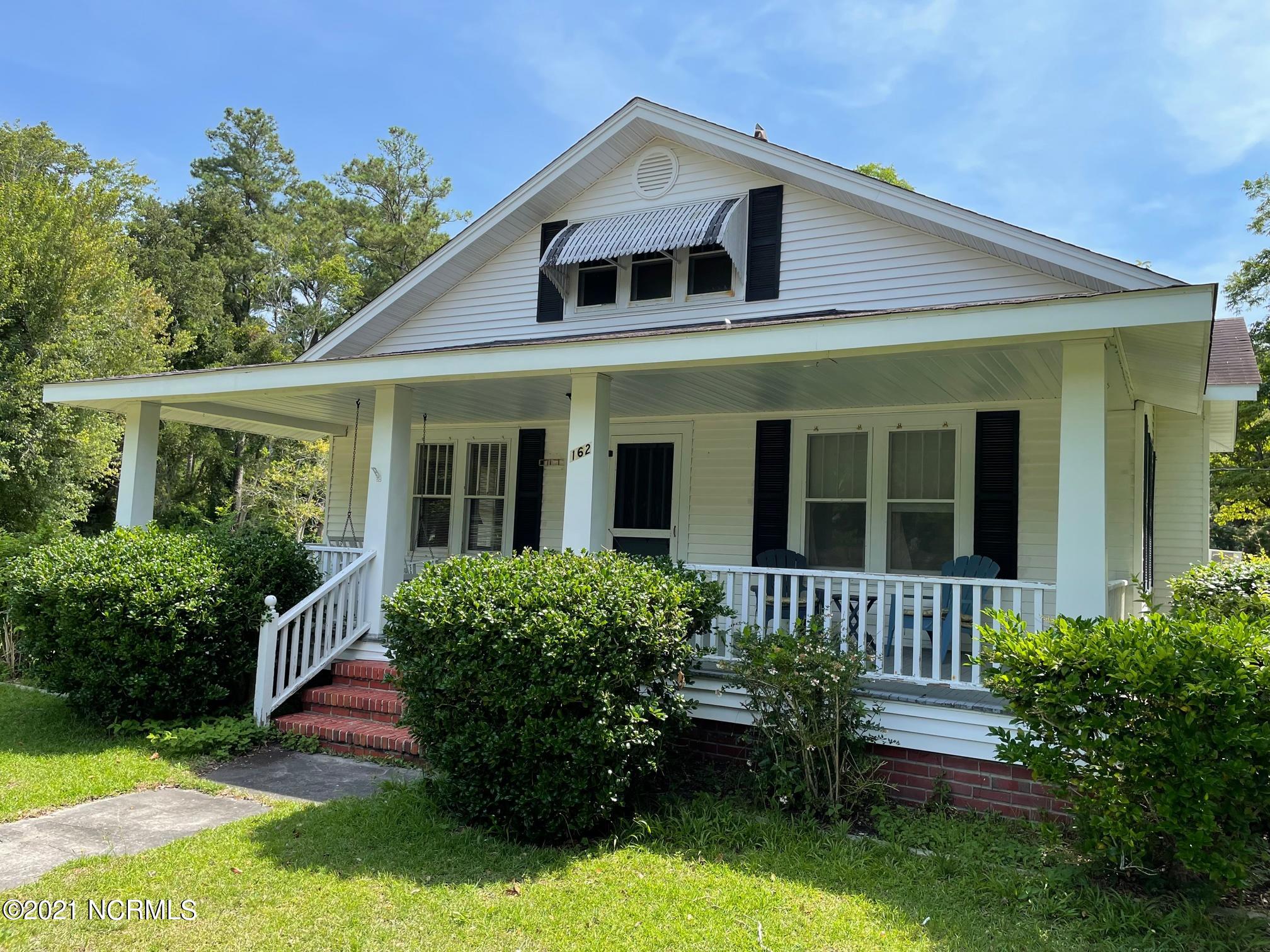 162 Smith Road Atlantic, NC 28511 - Photo 1 of 32 Front