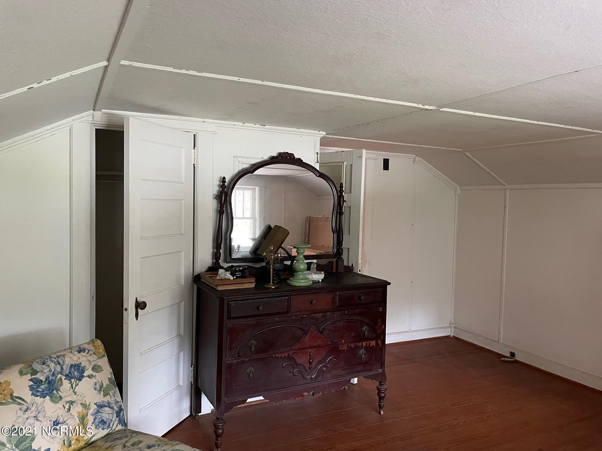 162 Smith Road Atlantic, NC 28511 - Photo 32 of 32 Second floor has 6'3" ceilings