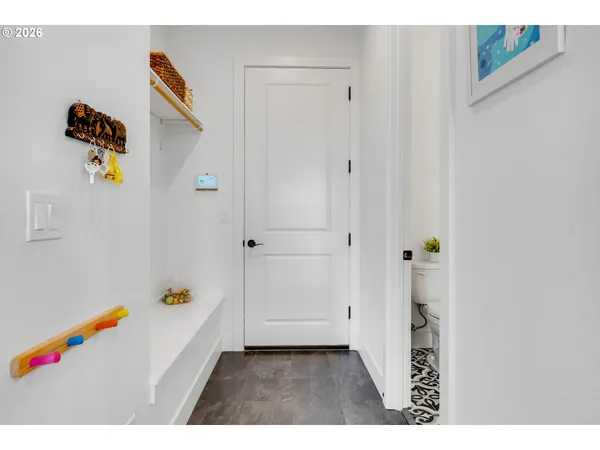 $999,999 | 12205 Southwest Silvertip Street, Beaverton, OR 97007