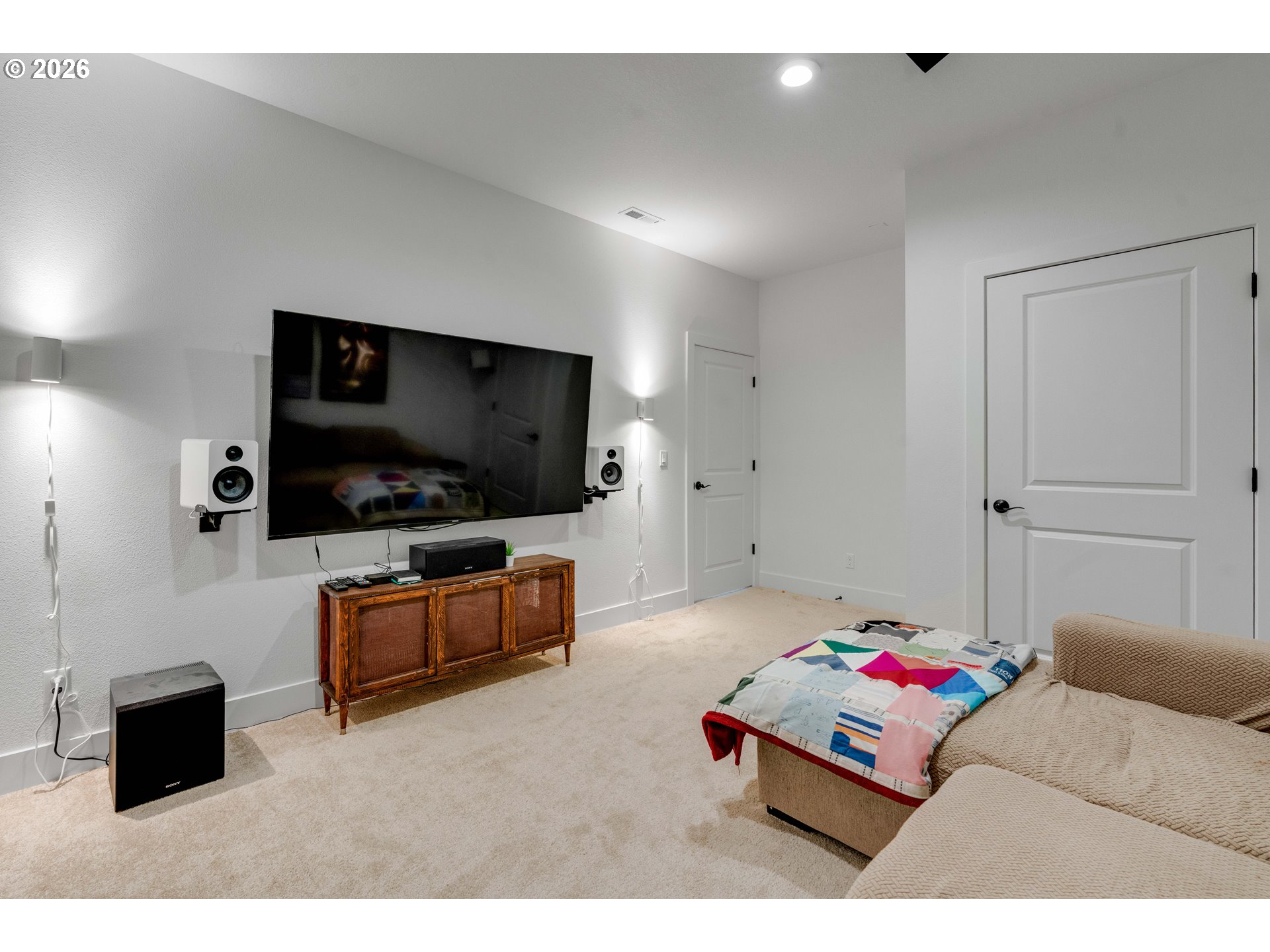 12205 Southwest Silvertip Street Beaverton, OR 97007 - Photo 33 of 47