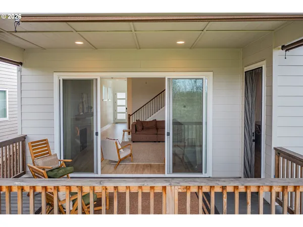 $999,999 | 12205 Southwest Silvertip Street, Beaverton, OR 97007