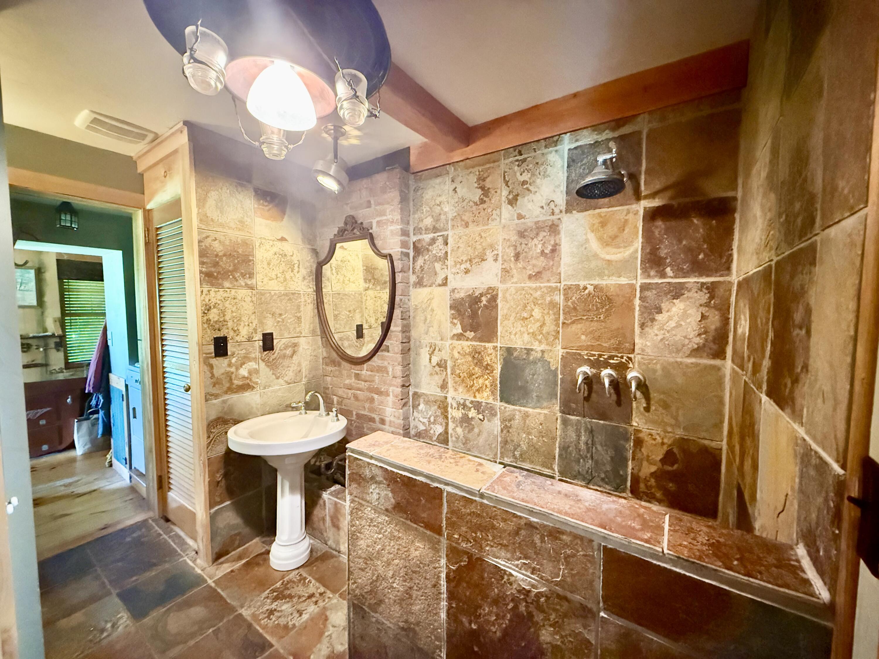 679 Telegraph Road Peru, NY 12972 - Photo 15 of 41