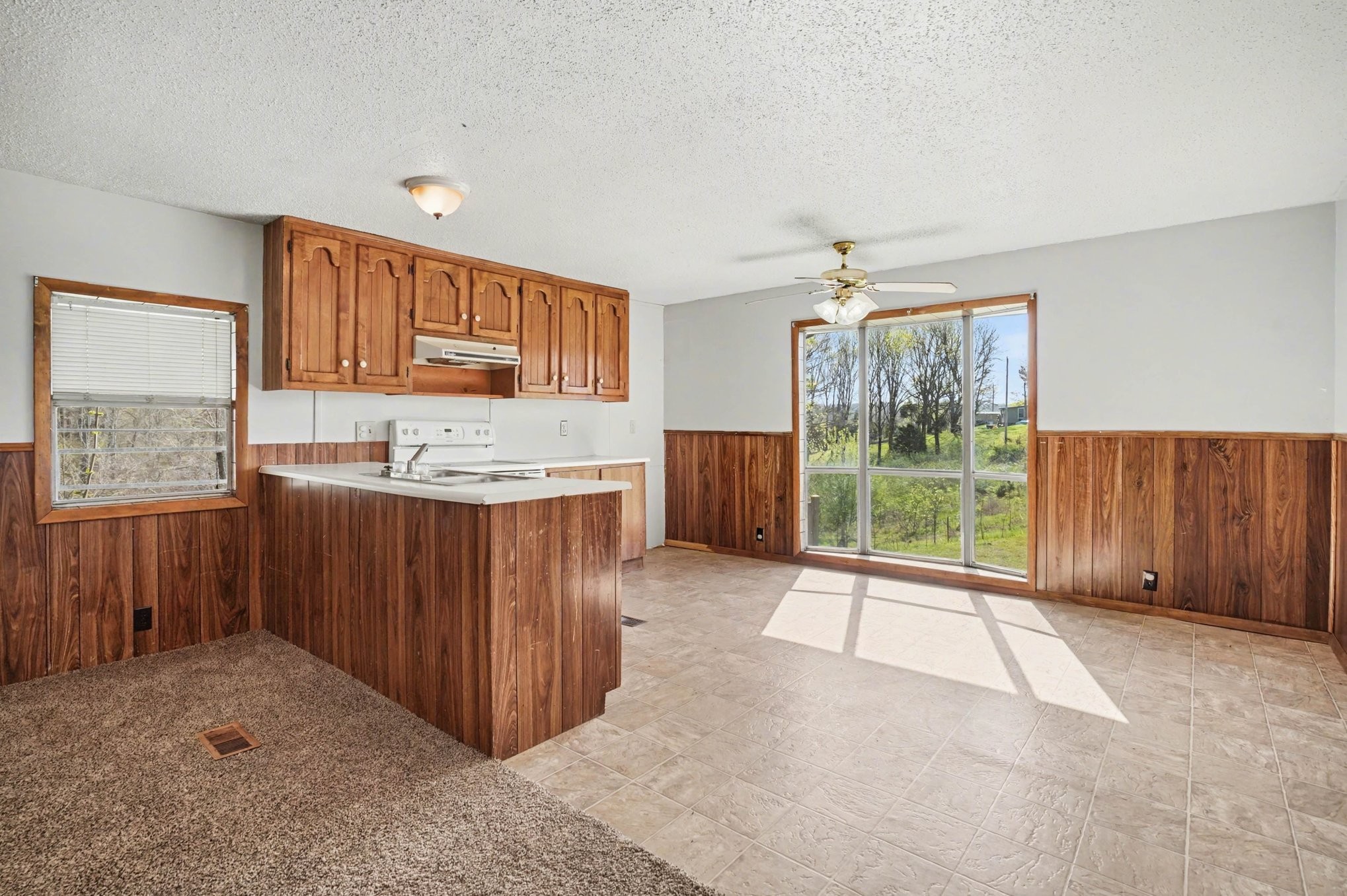 1118 Noah Reeves Road Ashland City, TN 37015 - Photo 5 of 18 Gallery Image 5