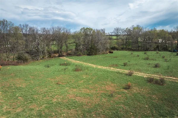 $295,000 | 29660 King Road, Stoutland, MO 65567