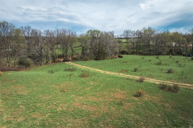 $295,000 | 29660 King Road, Stoutland, MO 65567