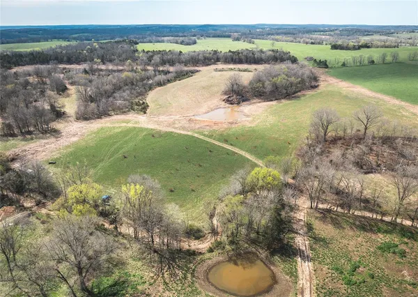 $295,000 | 29660 King Road, Stoutland, MO 65567