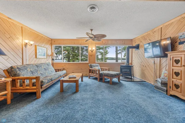 $450,000 | 24200 Vacation Lane, Detroit Lakes, MN 56501