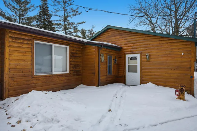 $450,000 | 24200 Vacation Lane, Detroit Lakes, MN 56501