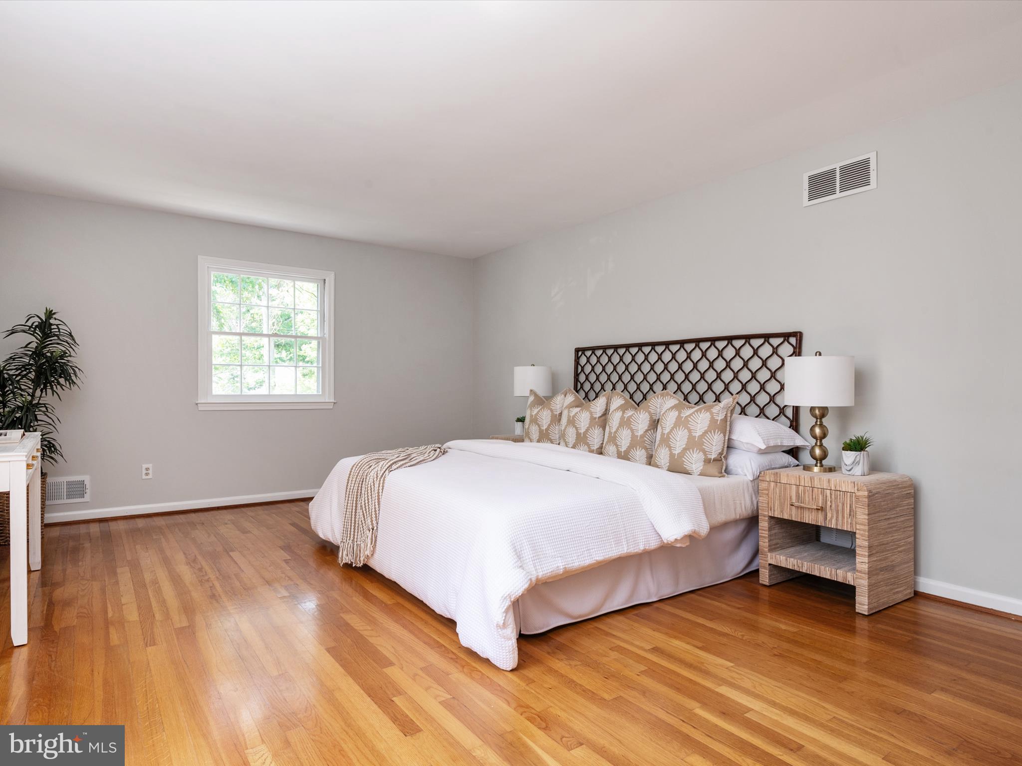 1615 Ridout Road Annapolis, MD 21409 - Photo 19 of 55 Primary Bedroom Suite