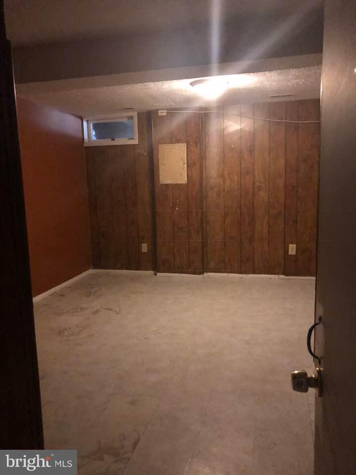 208 Charing Court Sterling, VA 20164 - Photo 6 of 12 Basement