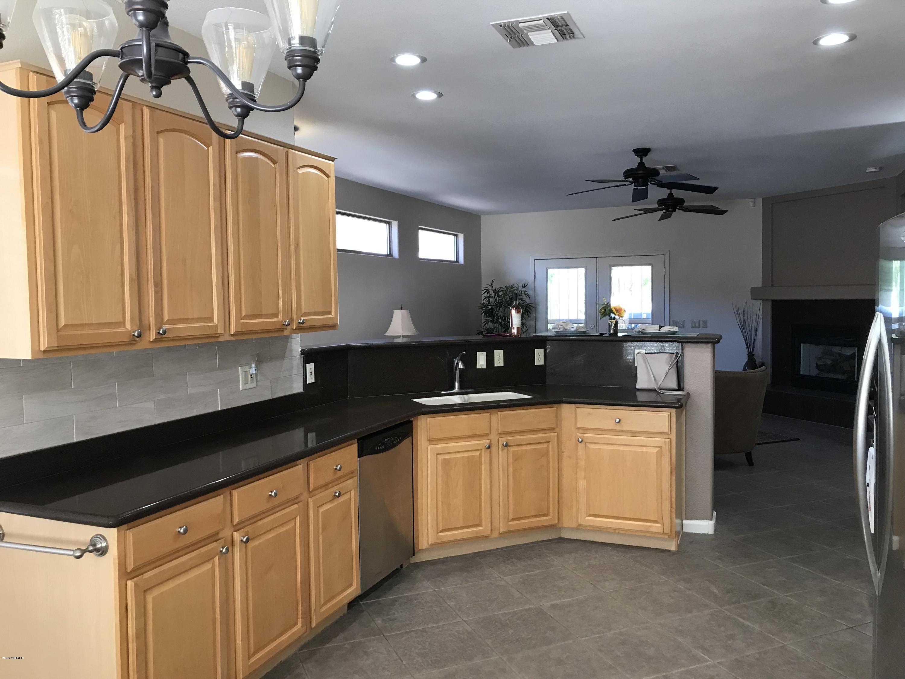 1878 East Sycamore Road Casa Grande, AZ 85122 - Photo 6 of 33 Kitchen