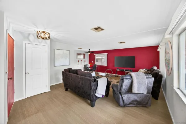 $230,000 | 8712 North Magnolia Avenue, Unit SPACE 262, Santee, CA 92071