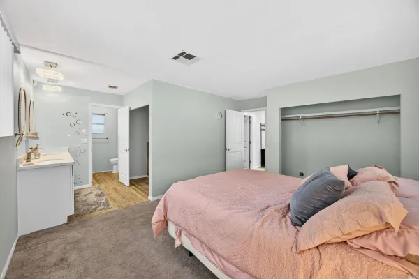 $230,000 | 8712 North Magnolia Avenue, Unit SPACE 262, Santee, CA 92071