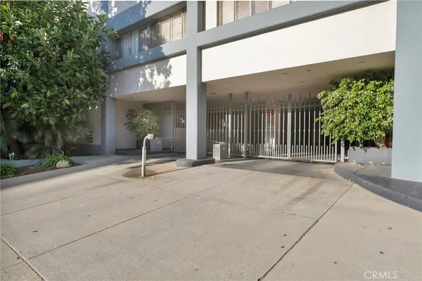 $575,000 | 969 Hilgard Avenue, Unit 304, Los Angeles, CA 90024