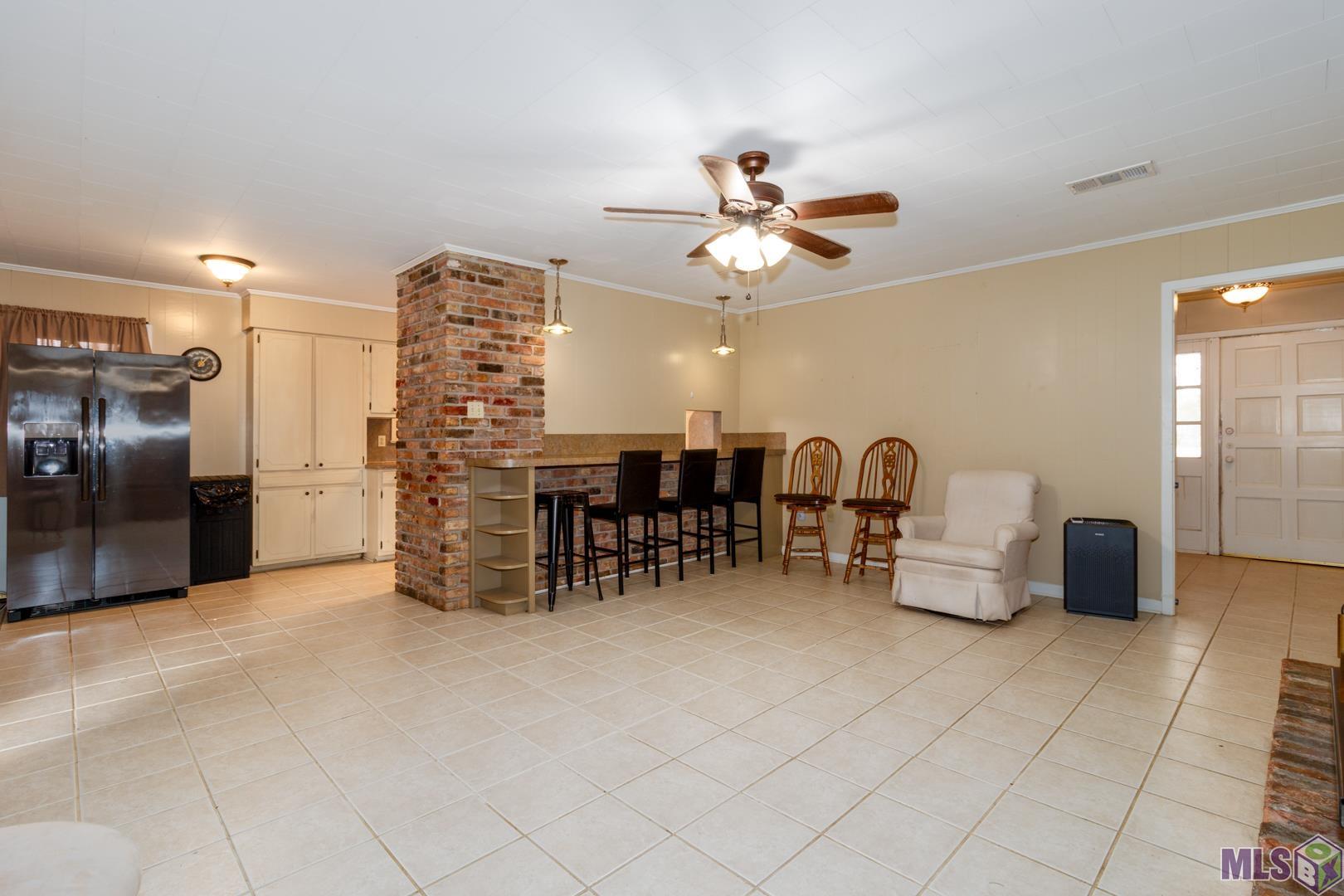 10854 Peairs Road Zachary, LA 70791 - Photo 11 of 20