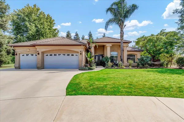 $559,000 | 1189 East Fairhaven Court, Porterville, CA 93257