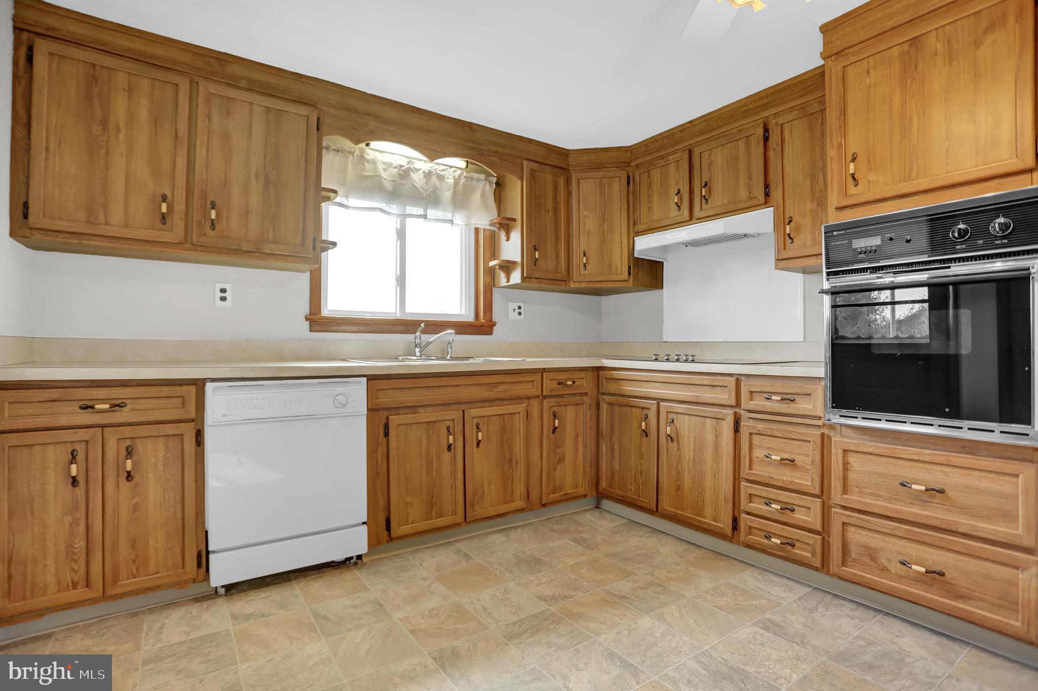 1511 Deep Run Road Whiteford, MD 21160 - Photo 8 of 41 Kitchen with a ton of cabinets